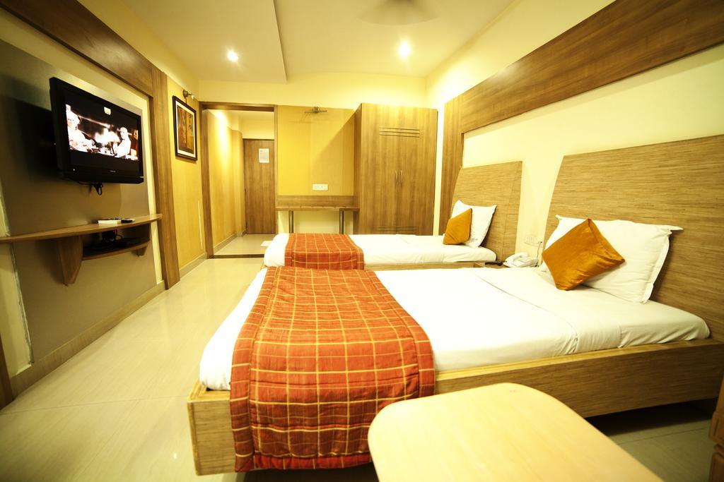Hotel Sooriya Residency Chennai Phòng bức ảnh