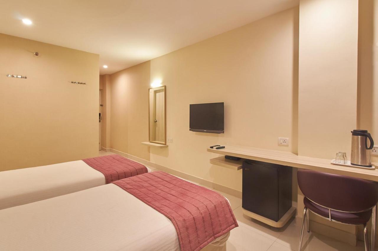 Hotel Sooriya Residency Chennai Ngoại thất bức ảnh